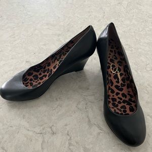 Jessica Simpson leather wedges
